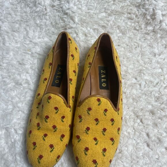 Zalo Vintage Zalo Yellow & Red Rose Needlepoint sleep on  Flats size 10 - Picture 9 of 13